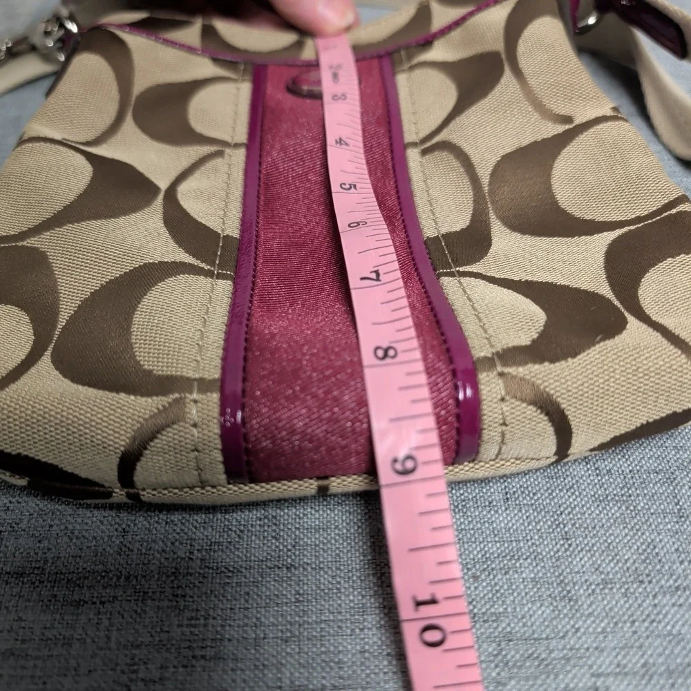 New Coach Signature Khaki Passion Berry‎ Trim Crossbody Swingpack Bag F48806